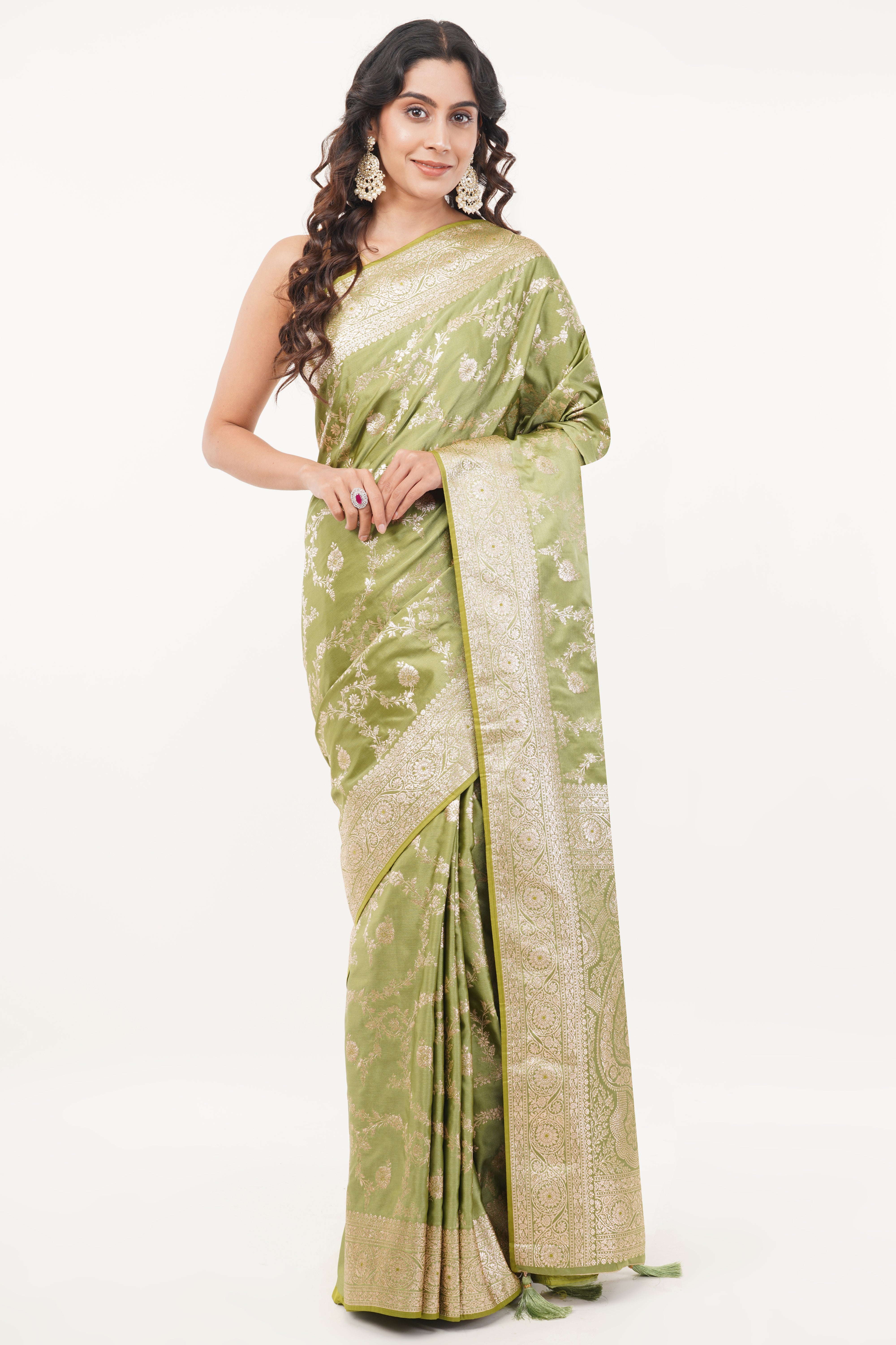 Celadon Grace in Golden Weave